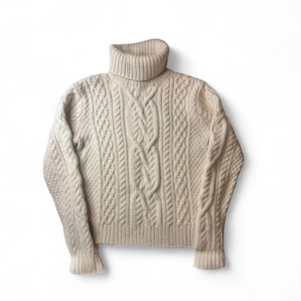 Vintage LAUREN Ralph Lauren Hand-Knit Wool Blend Cable Turtleneck - Cream - M - Picture 16 of 16